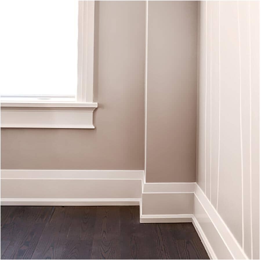 3/8" x 1-3/8" x 7' "M" Collection Medium Density Fibreboard Primed Stop Moulding