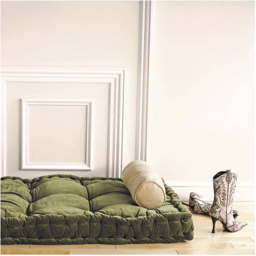 5/8" x 4-5/32" x 8' Medium Density Fibreboard Primed Colonial Baseboard Moulding