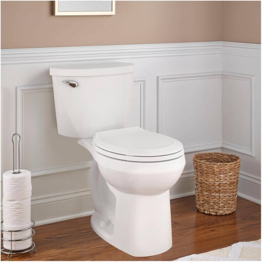 4.8 L Reliant Round Toilet - White, 16.5"