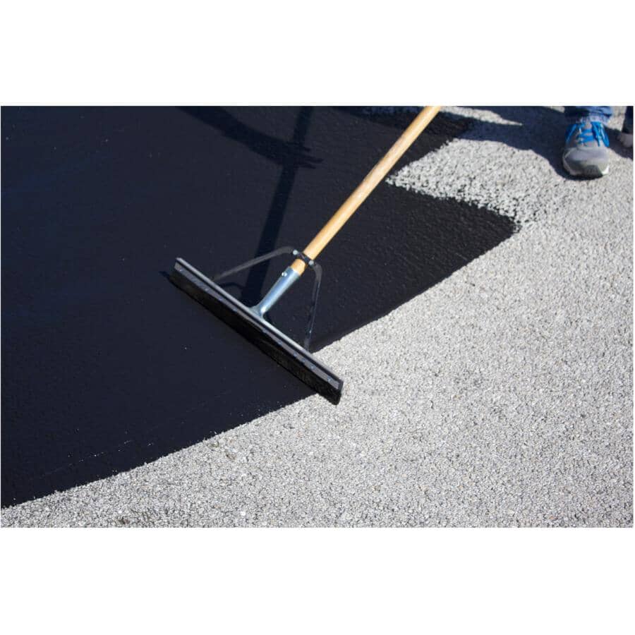 Drive-Maxx 200 Driveway Filler & Sealer - 17 L