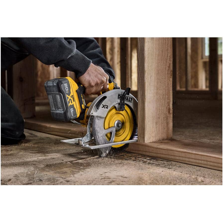 20V MAX 7-1/4" Brushless Cordless Circular Saw - Tool Only