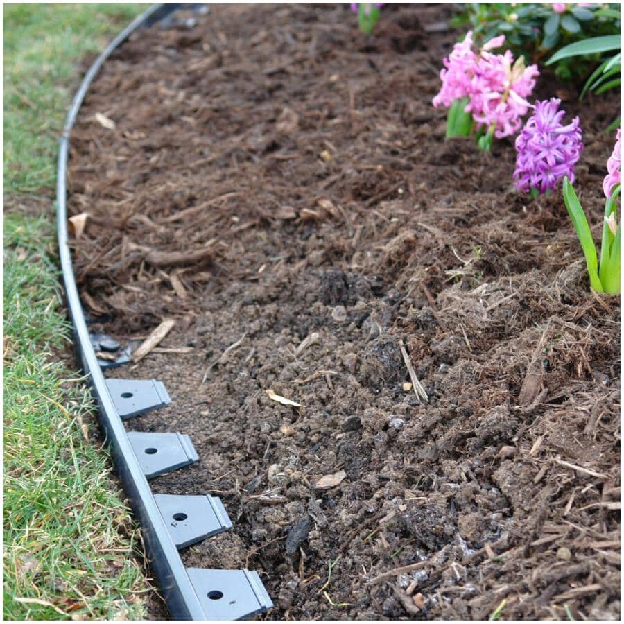 1-1/2" x 20' No Dig Lawn Edging with Spikes