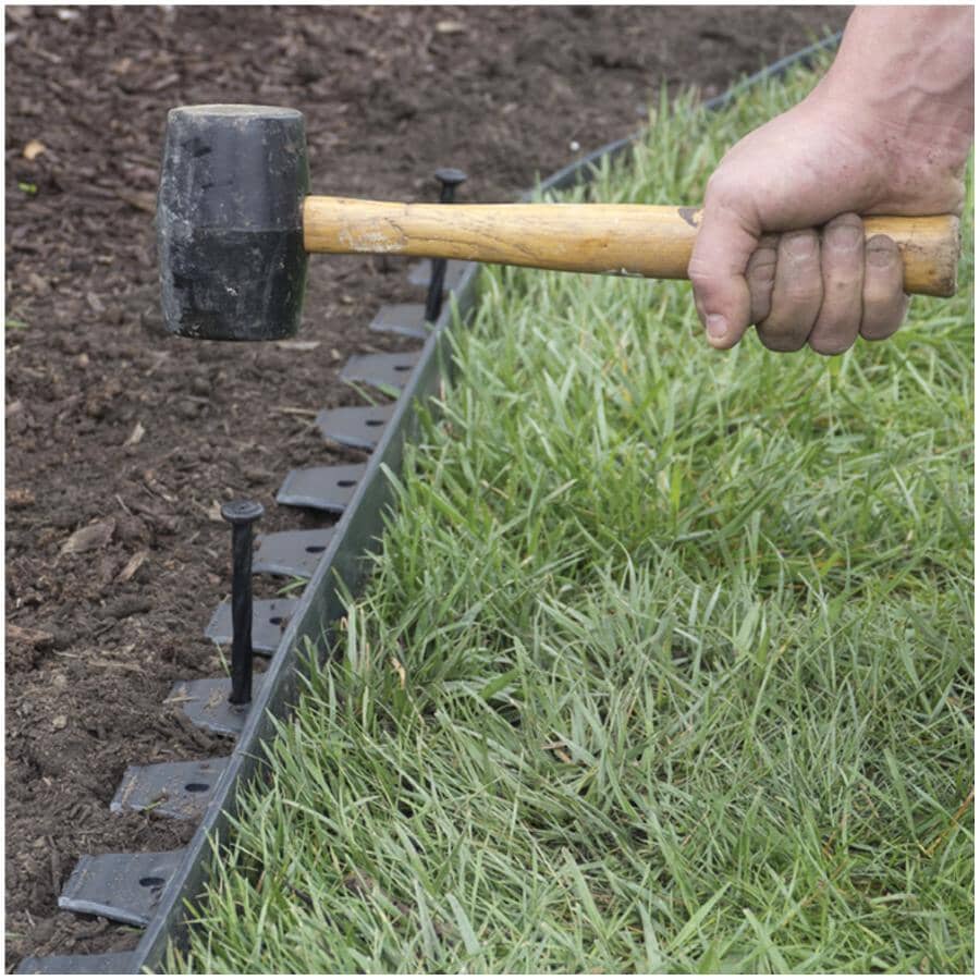 1-1/2" x 20' No Dig Lawn Edging with Spikes