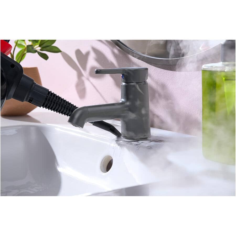 7-in-1 Handheld Streamer