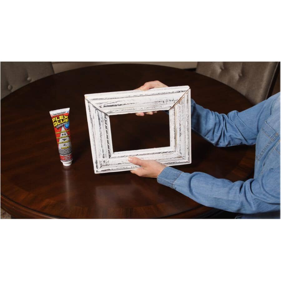 Strong Rubberized Waterproof Adhesive - White, 6 oz