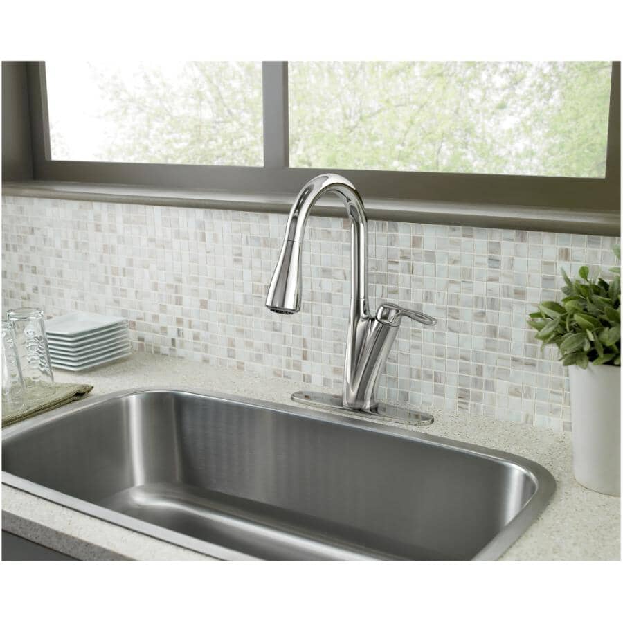 Harlon Single Handle Pull-Down Kitchen Faucet - Chrome