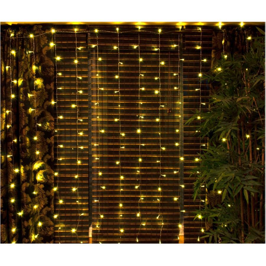 Solar Curtain Light Set - 192 Warm White LED