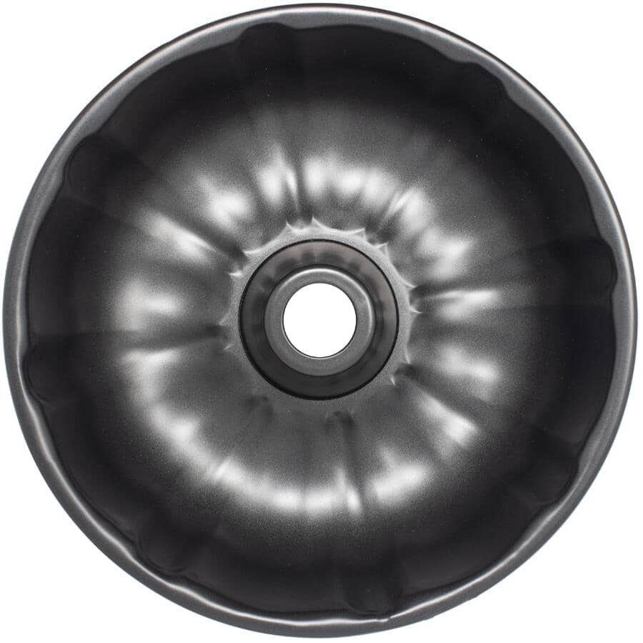 Non-Stick Fluted Tube Cake Pan - 9"