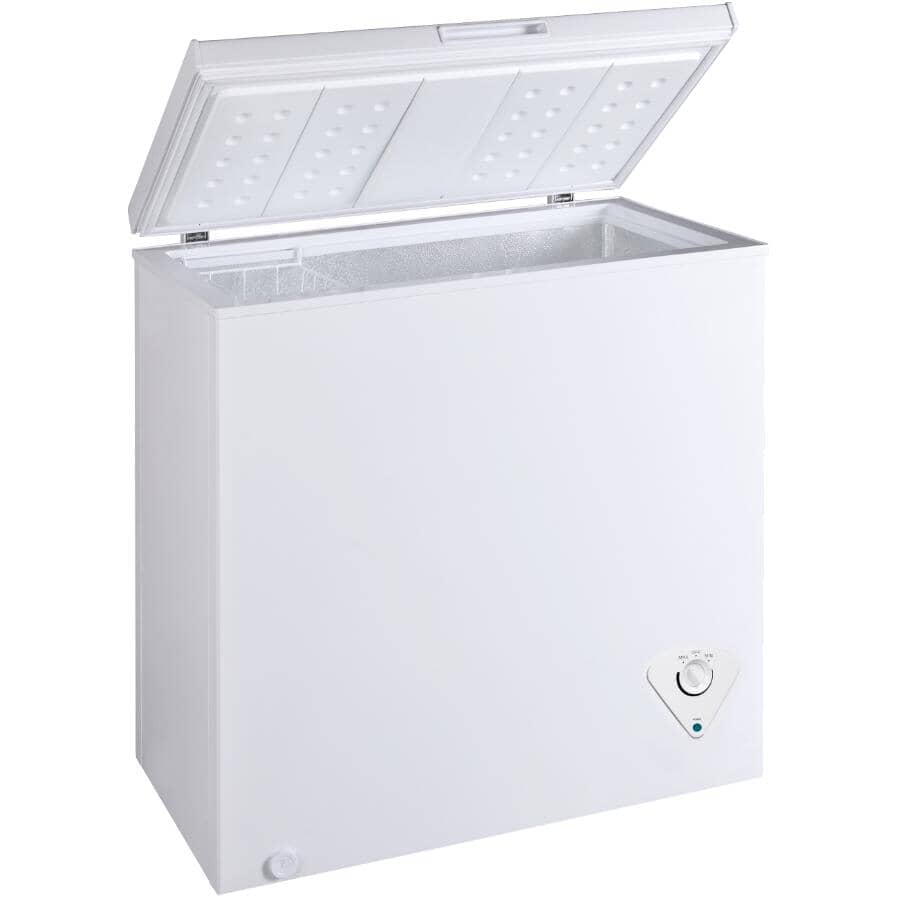 Chest Freezer (CC500IWBR0RC1) - White, 5 cu. ft.