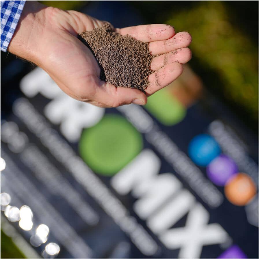 Heal & Feed Lawn Fertilizer - with Mycoactive Technology, 6.6 kg