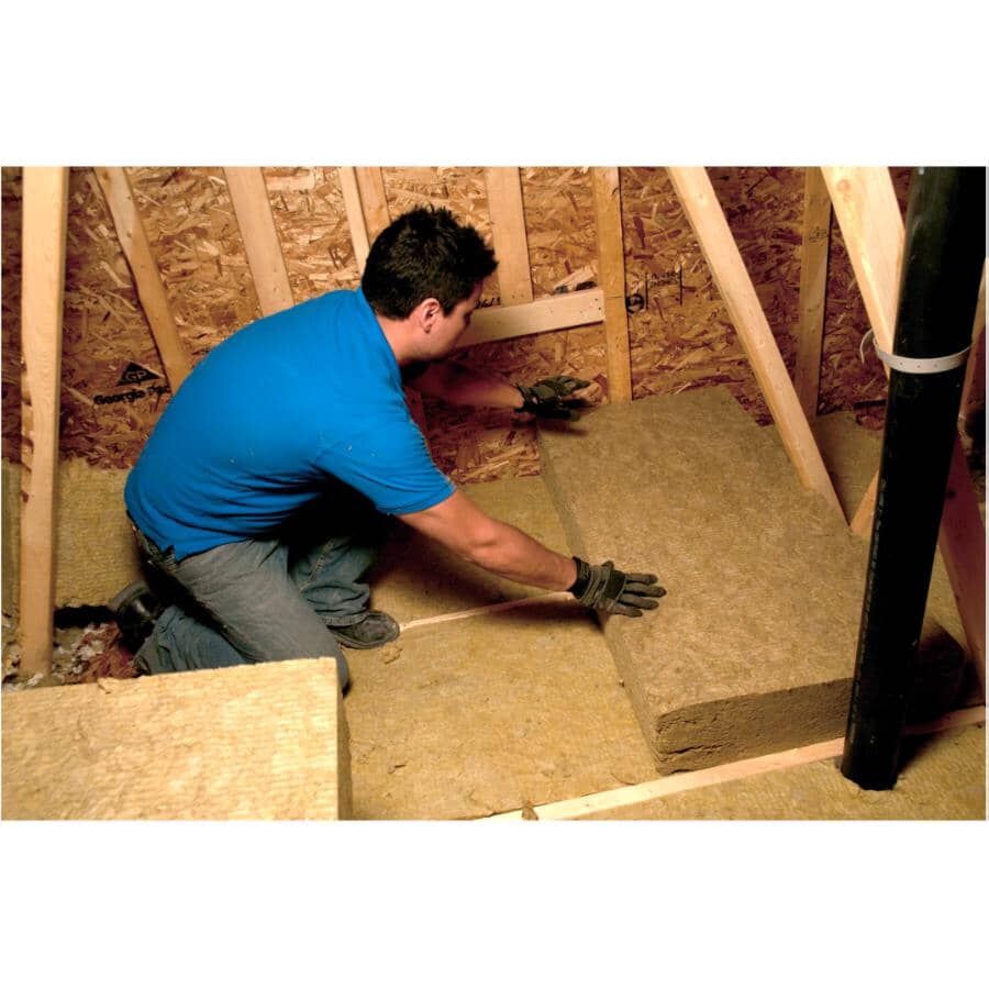 R22.5 x 16" Comfortbatt Steel Stud Insulation, covers 43.3 sq. ft.