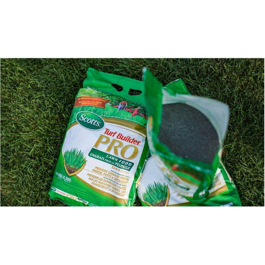 32-0-4 Turf Builder Pro Lawn Fertilizer - Covers 400 sq. m.