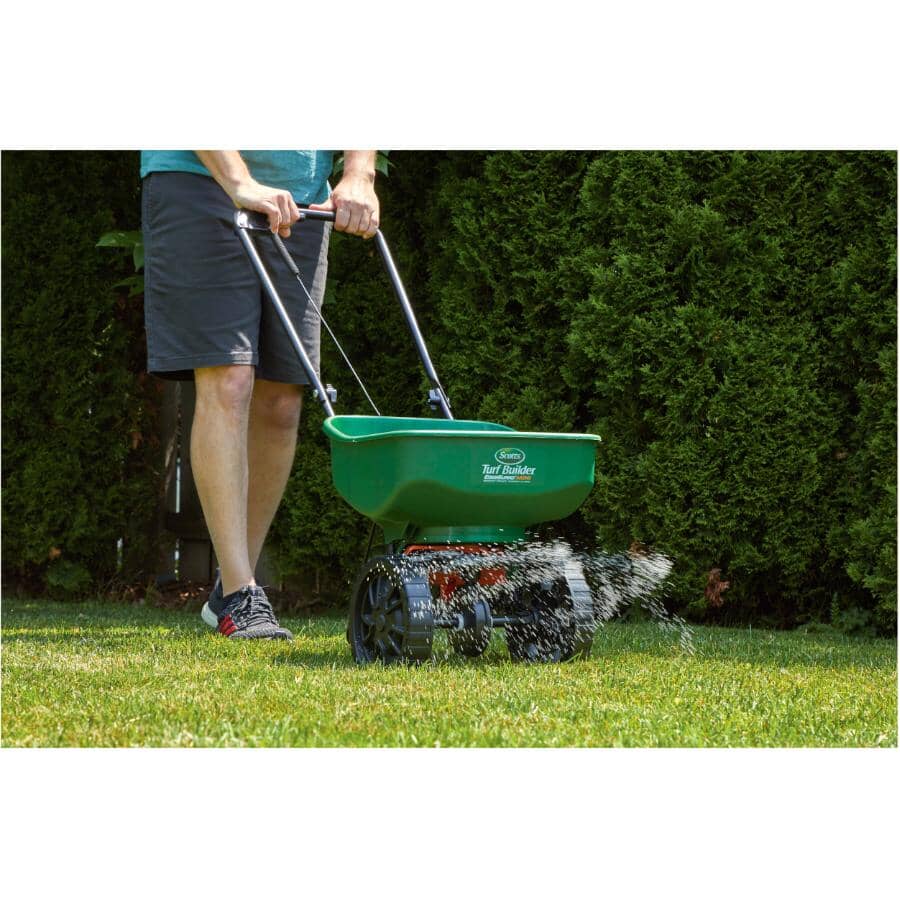 Turf Builder Edgeguard Mini Broadcast Fertilizer Spreader