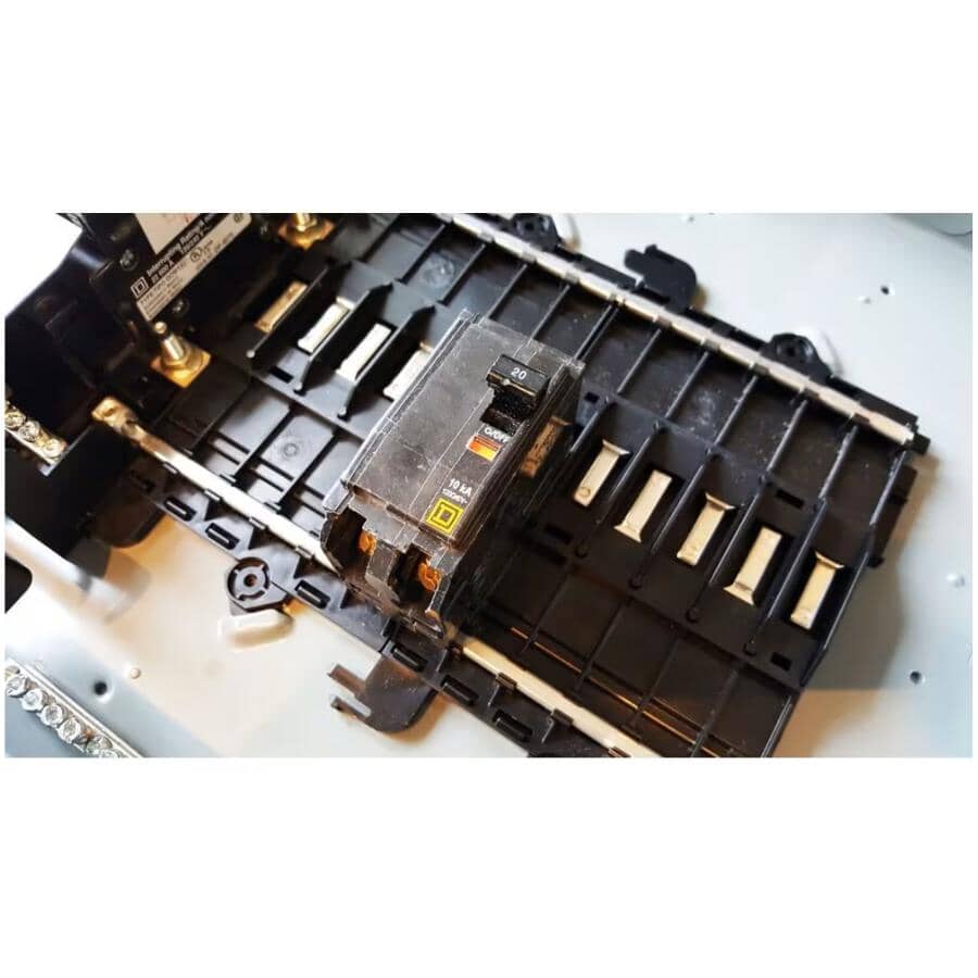 2 Pole 20 Amp Circuit Breaker