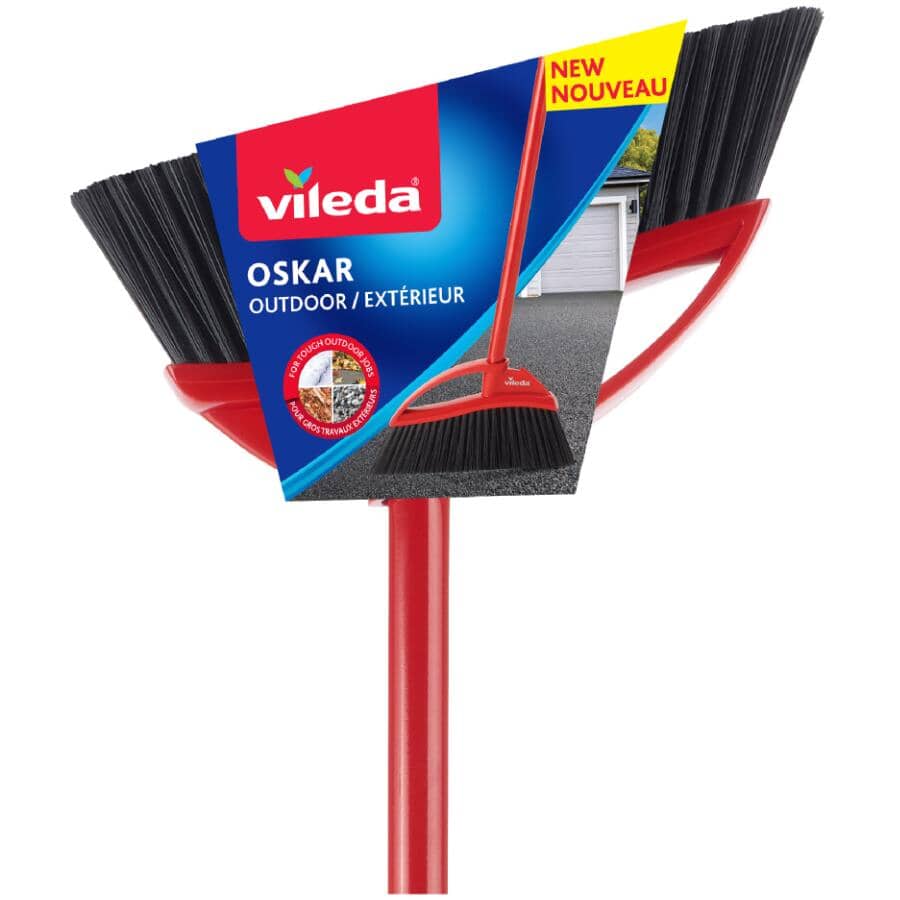 Oskar Outdoor Broom