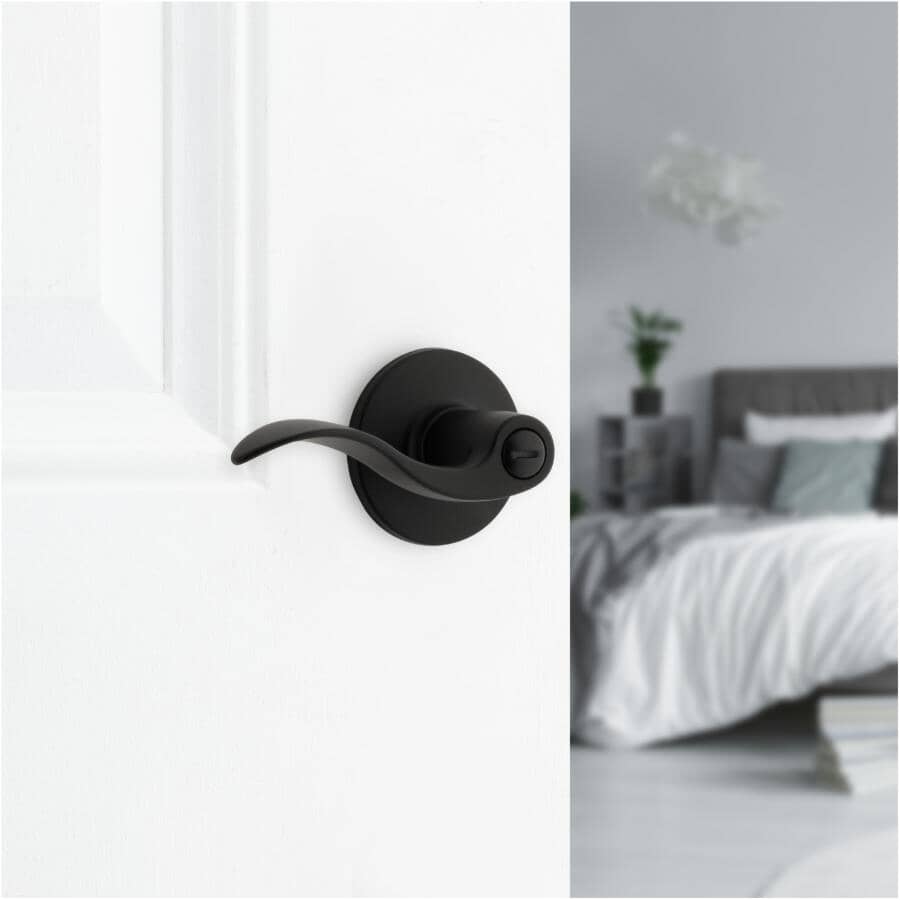 Layton Safelock Privacy Door Lever - Matte Black