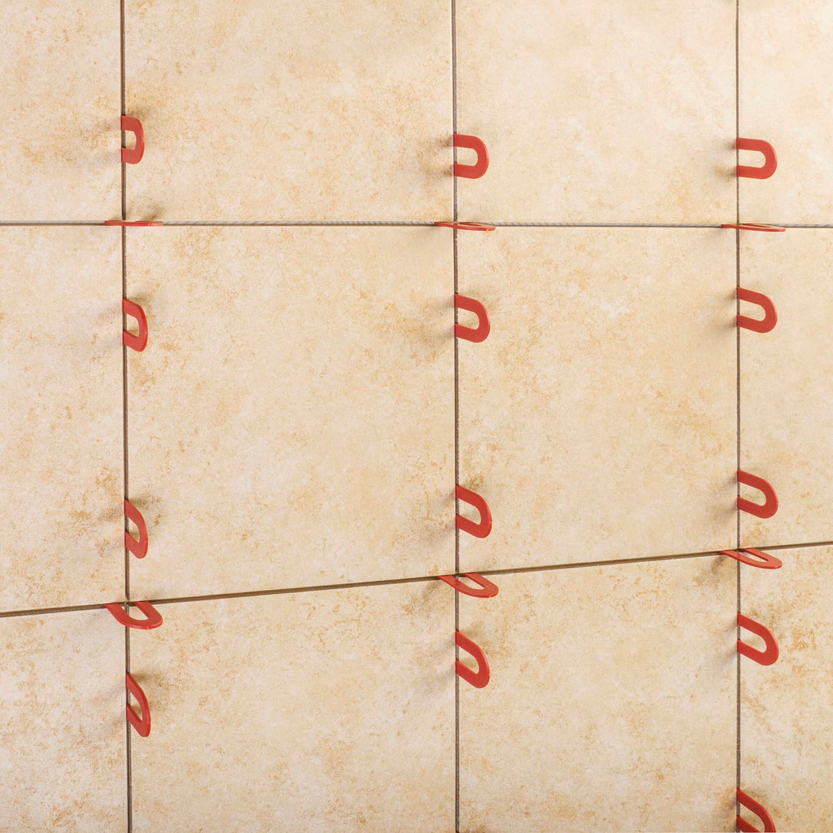 1/8" Horseshoe Shim Tile Spacers - Red, 150 Pack