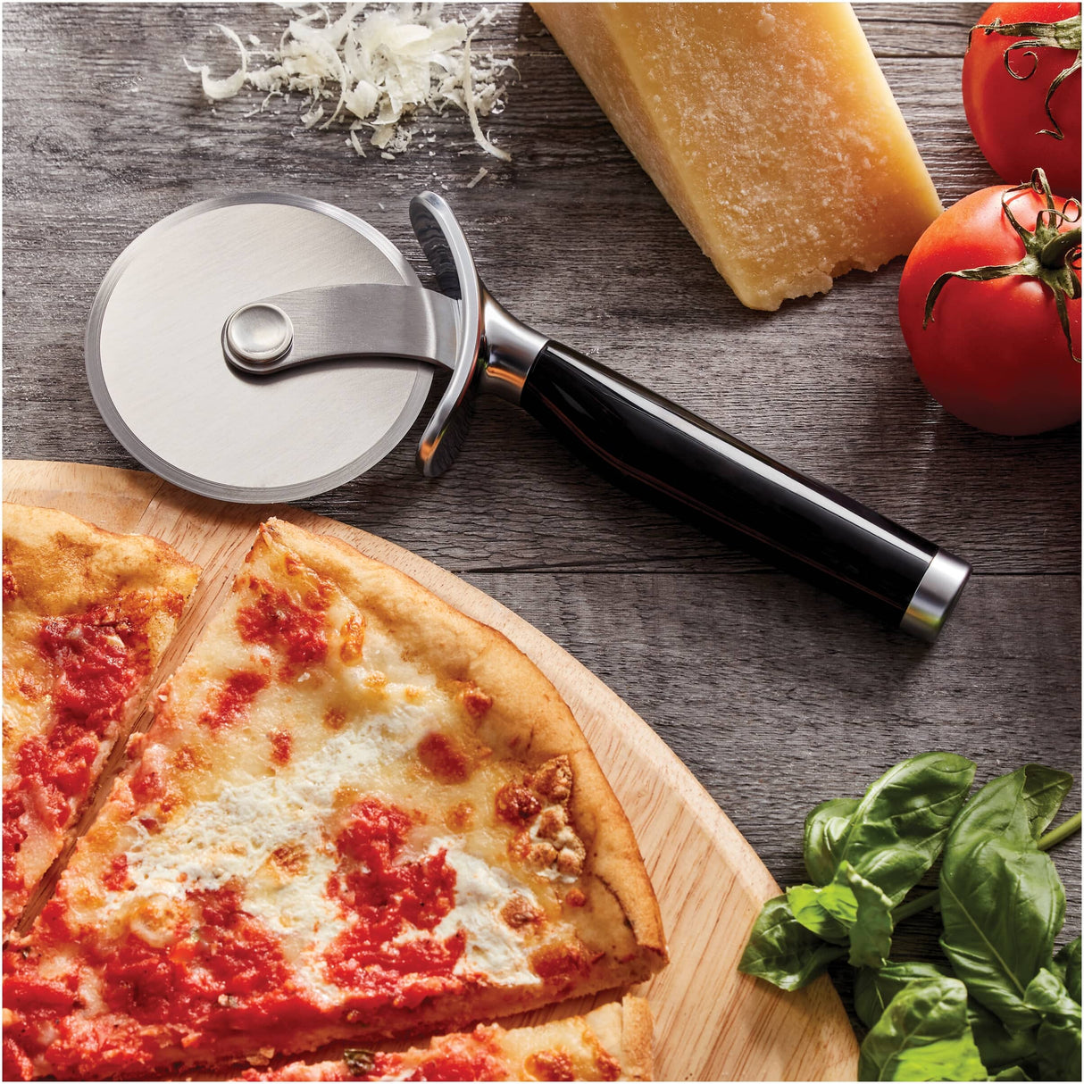 Pizza Wheel - 9", Black