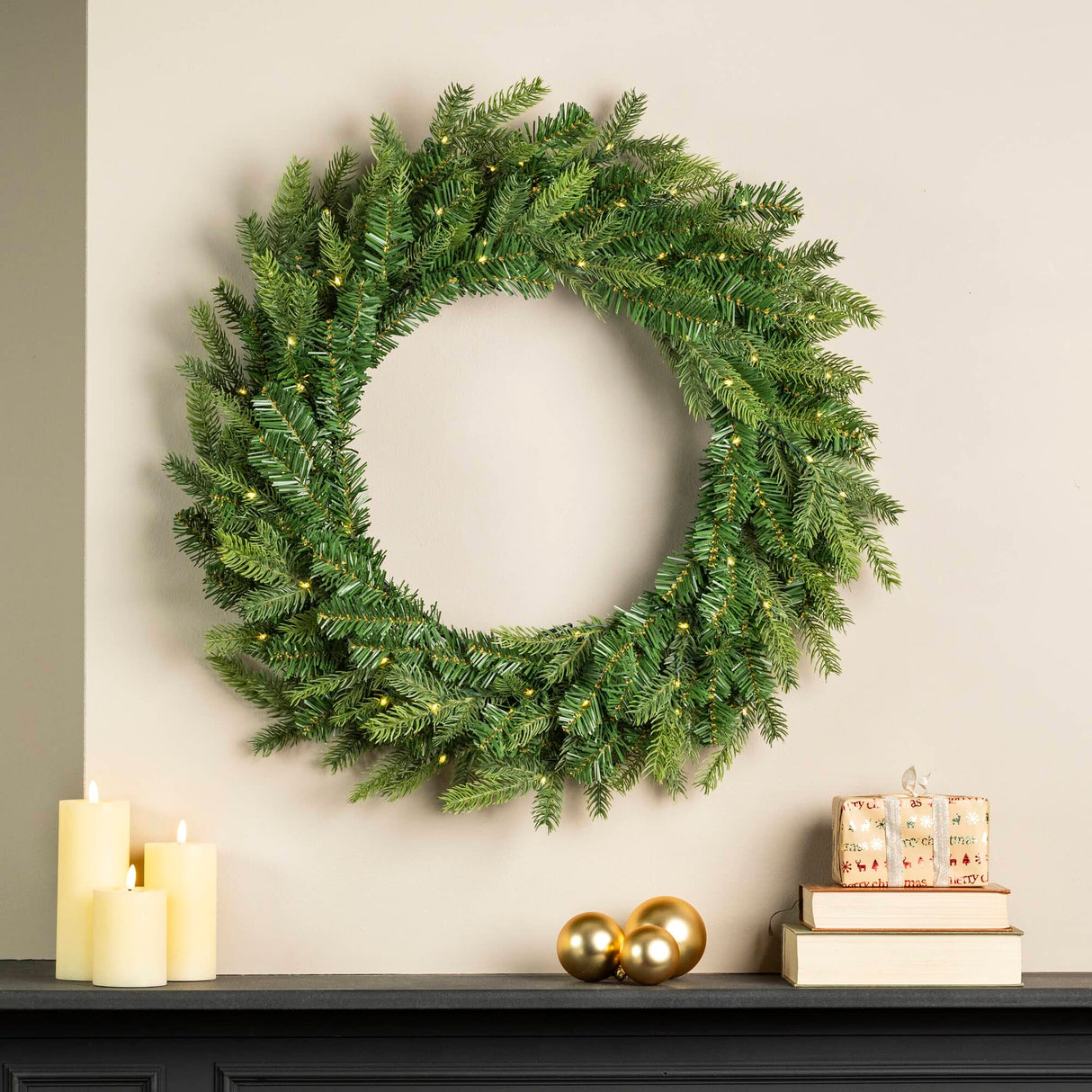 20" Indoor / Outdoor Grandis Wreath - 50 Warm White Micro LED Lights