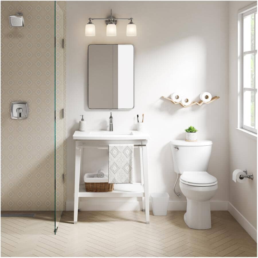 4.8 L Reliant Round Toilet - White, 16.5"