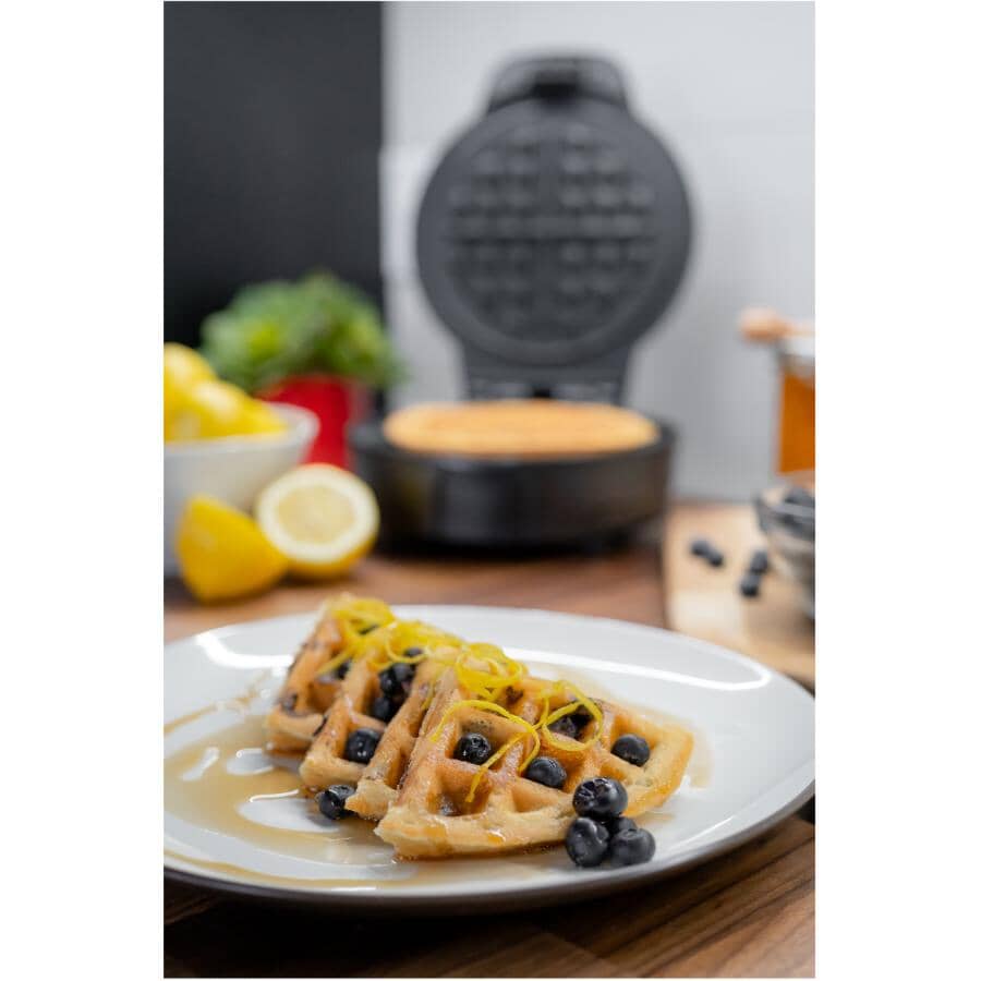 Anti-Overflow 4-Slice Belgian Waffle Maker (RJ04-AO-4) - Black