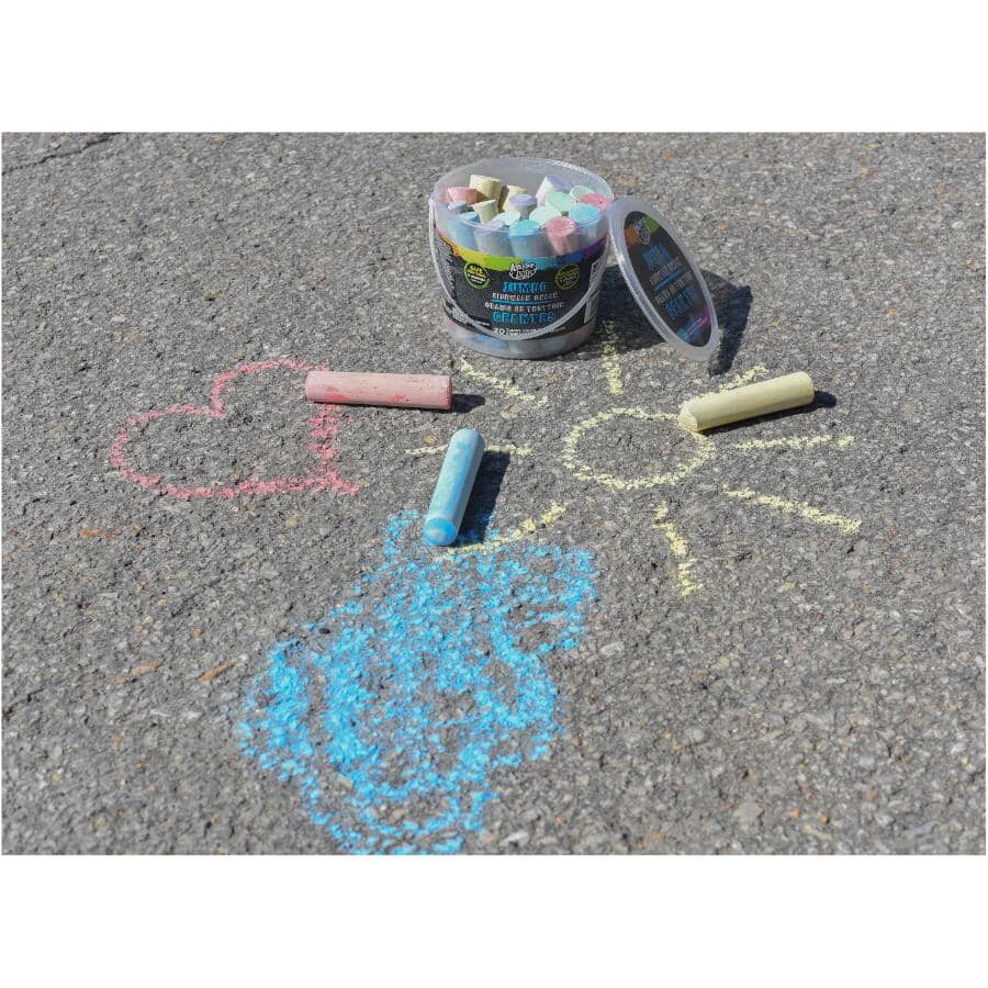 Jumbo Sidewalk Chalk Bucket - 20 Pack
