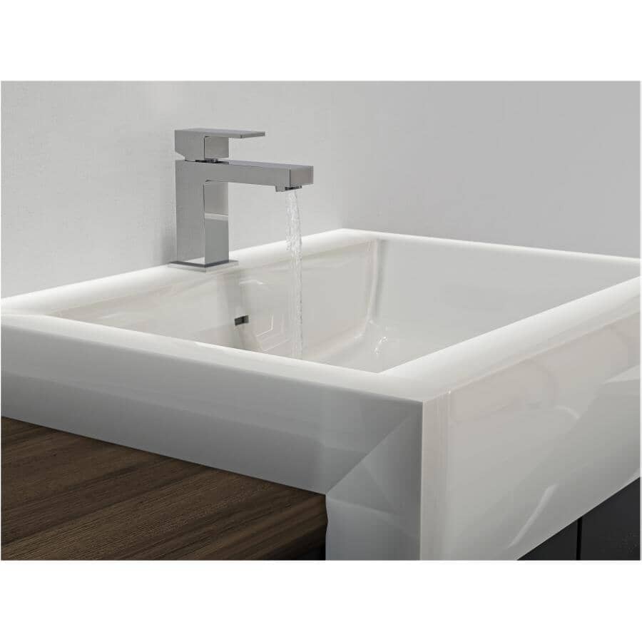 Quadrato Single Handle Lavatory Faucet - Chrome, 5.7 L/min