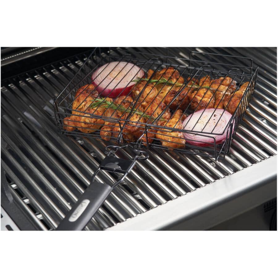 Non Stick BBQ Broiler Basket - with Detachable Handle