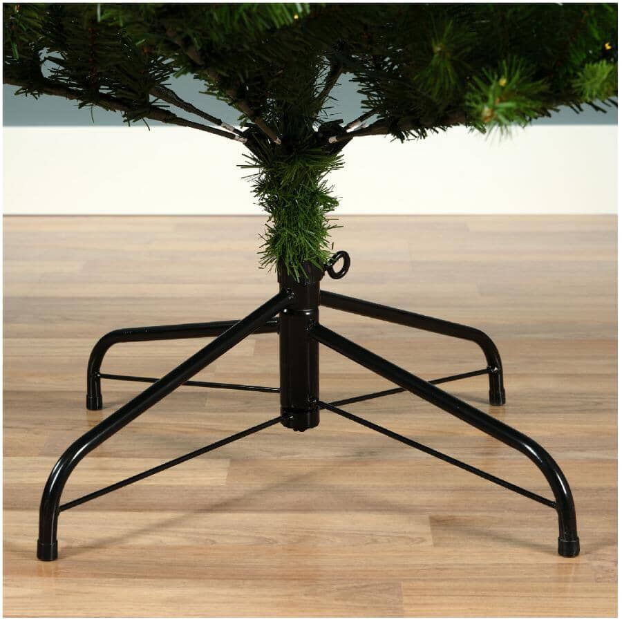 9' Killington Fir Christmas Tree - with 540 Warm White/Multi-Colour LEDs