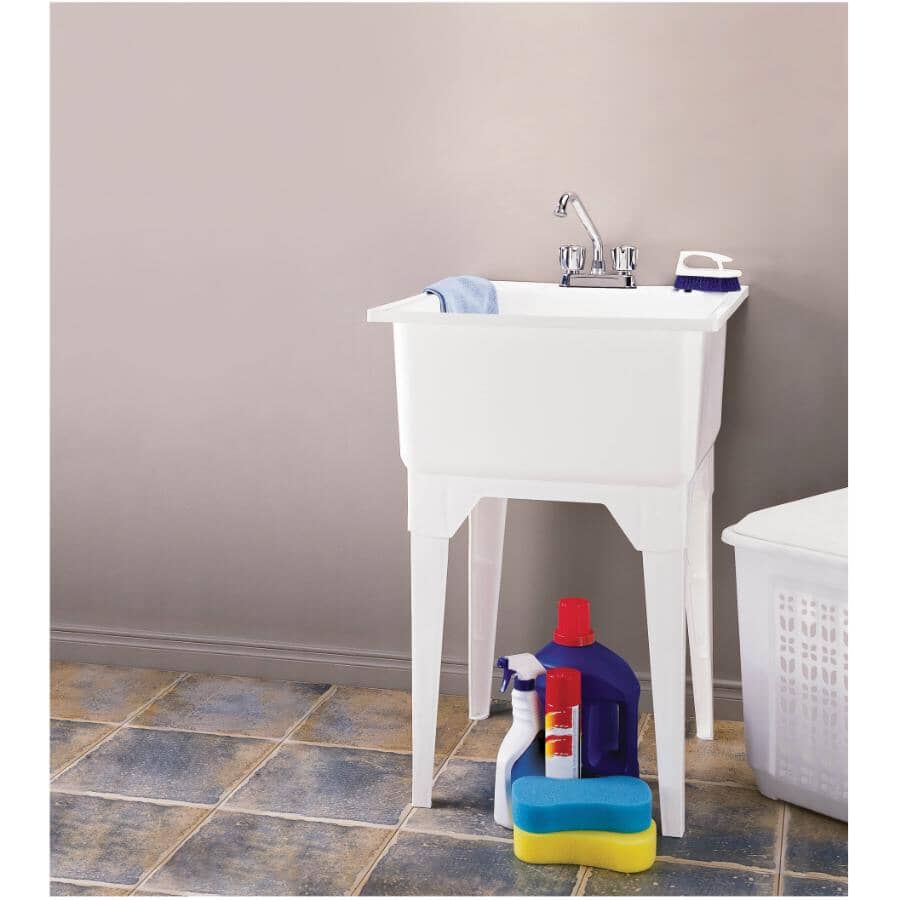 22.25" x 24.38" Polypropylene Laundry Tub - White