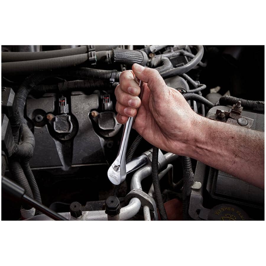 3/8" Drive Metric Ratchet & Socket Set - 32 Piece, with Case