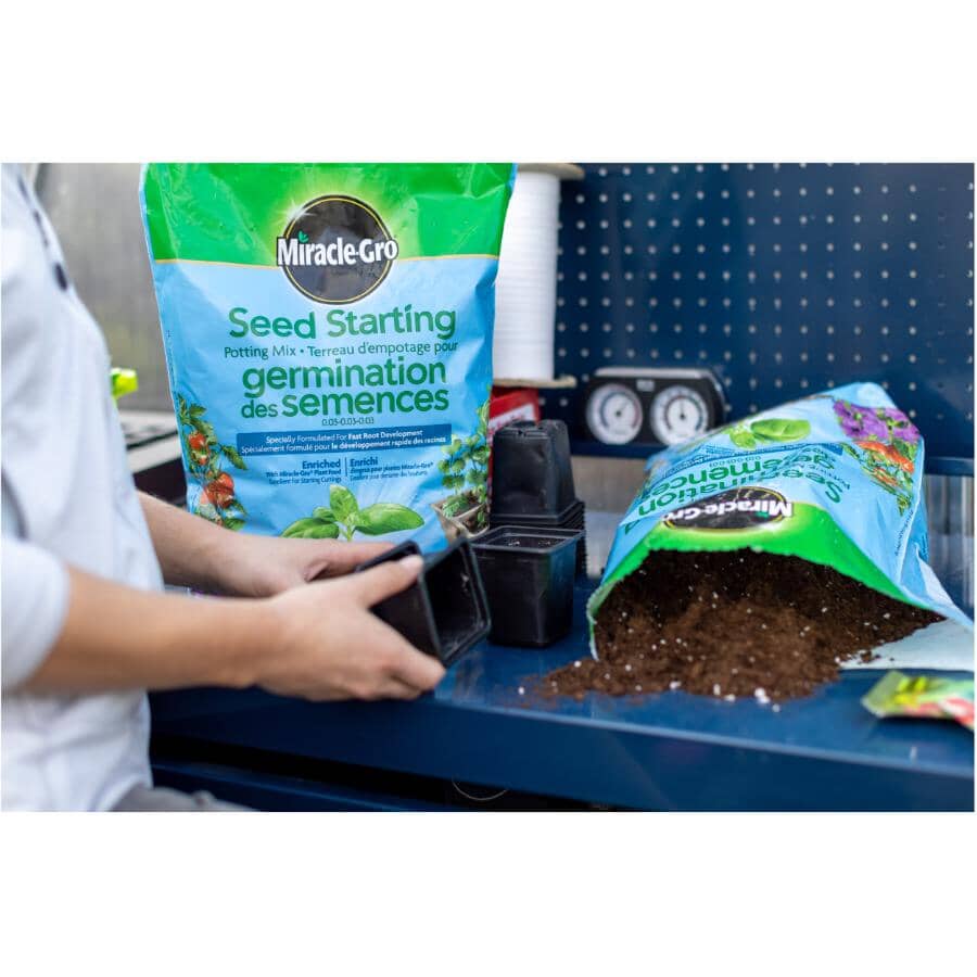 Enriched Seed Starting Potting Soil Mix - 8.8 L