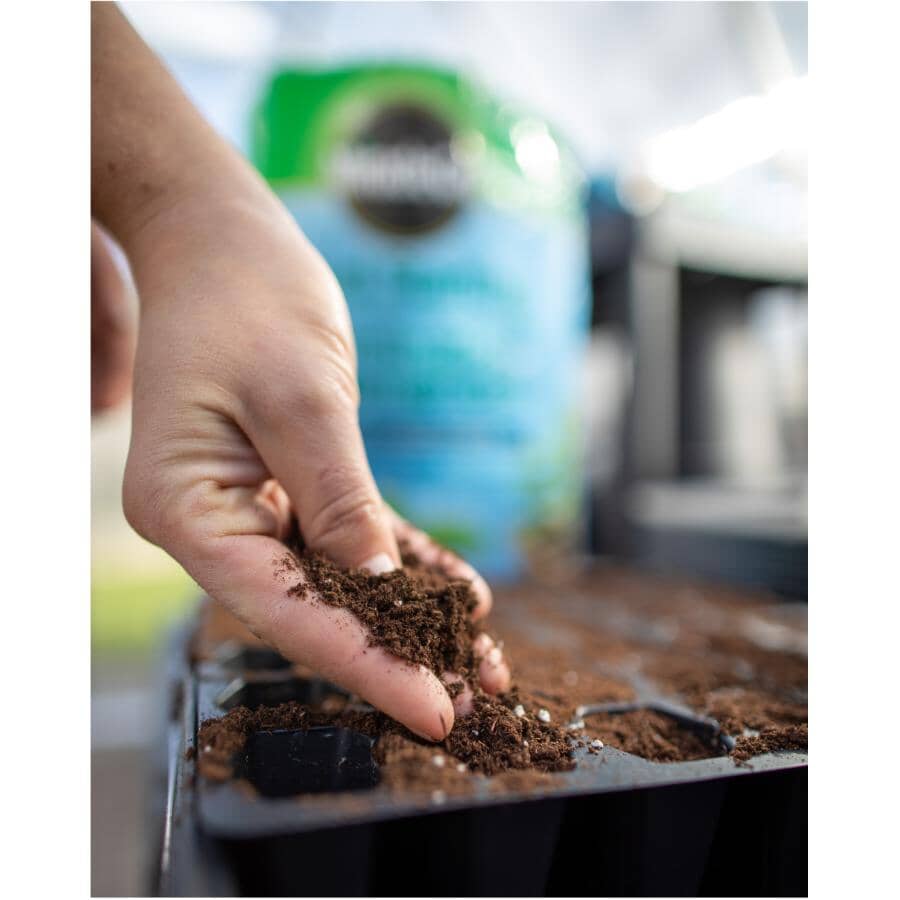 Enriched Seed Starting Potting Soil Mix - 8.8 L
