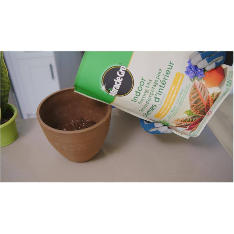 Indoor Potting Soil Mix - 8.8 L