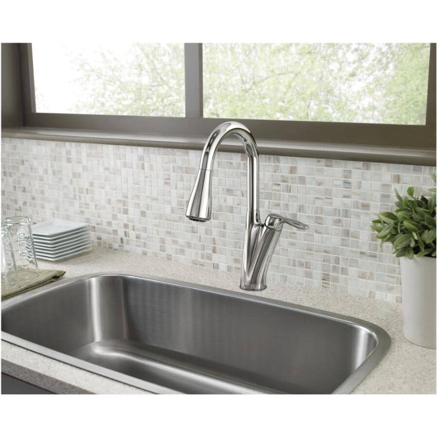 Harlon Single Handle Pull-Down Kitchen Faucet - Chrome