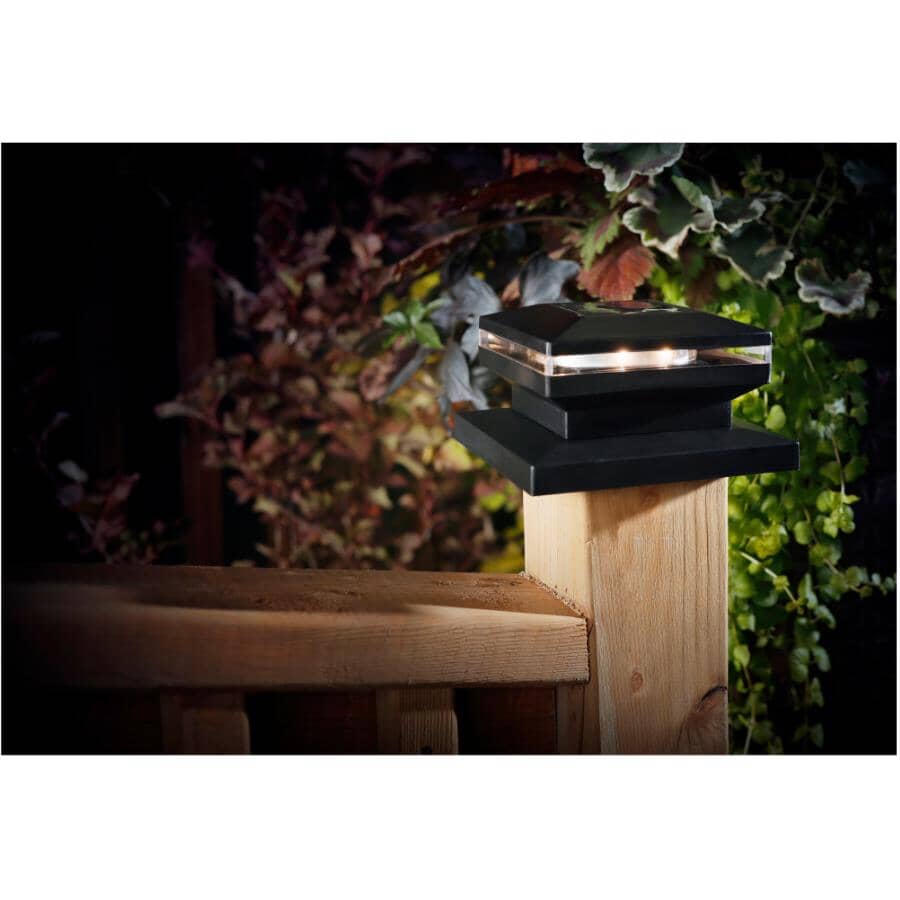 Low Profile Solar Plastic Post Cap - with Clear Glass, Black, 15 Lumens