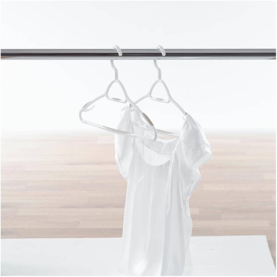Non-Slip Clothes Hangers - White / Grey, 5 Pack