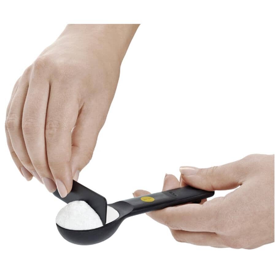 Plastic Measuring Spoon Set - 7 Piece
