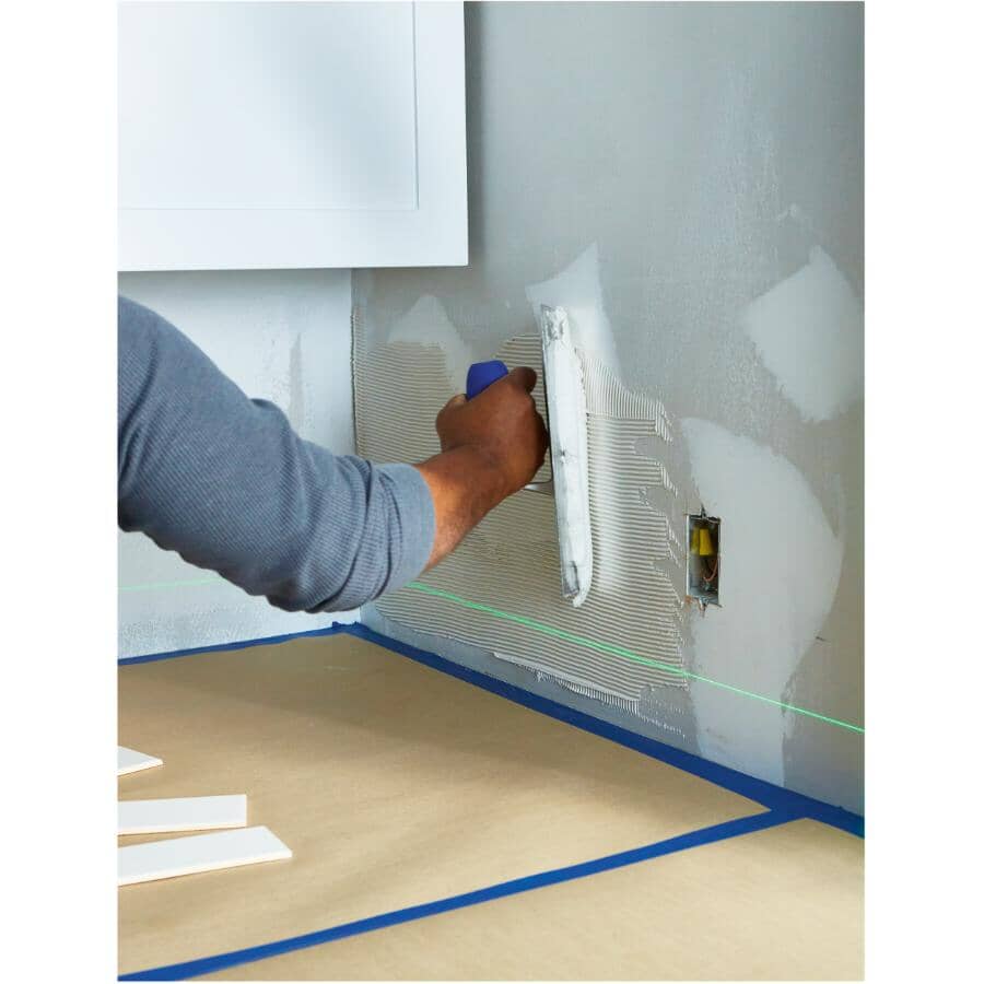 11" x 4-1/2" Comfort Grip Square-Notch Trowel