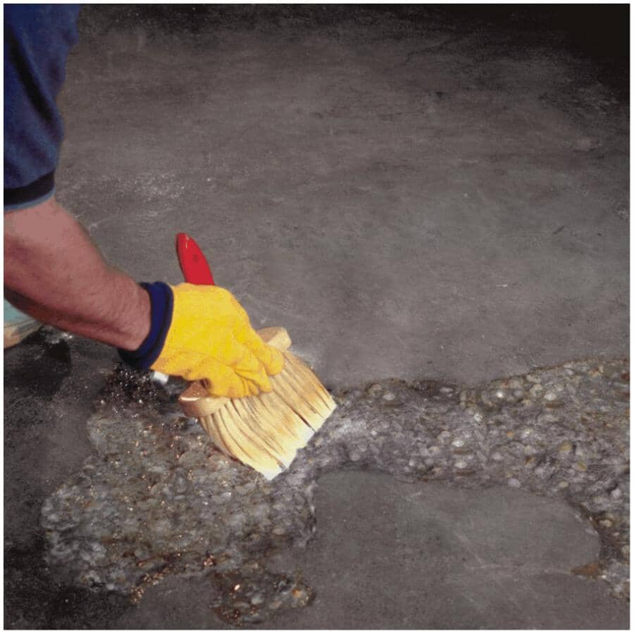 946mL Concrete Adhesive