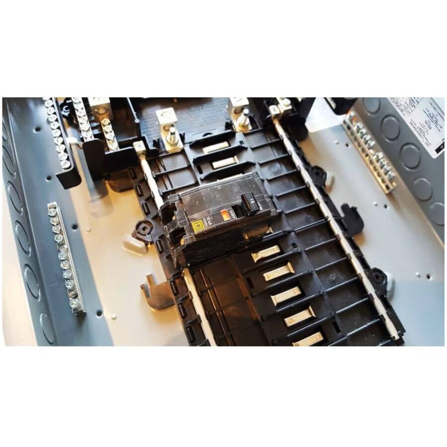 2 Pole 15 Amp Circuit Breaker