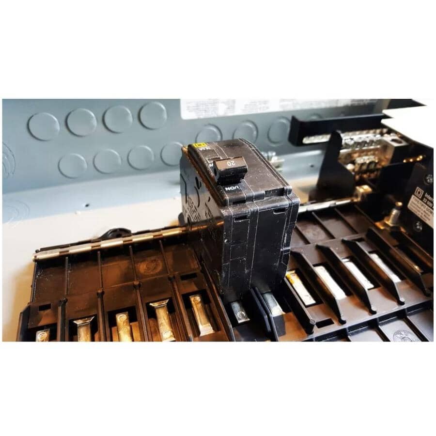 2 Pole 20 Amp Circuit Breaker