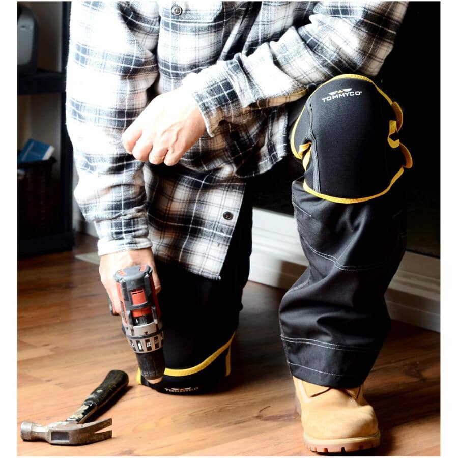 Low Profile Delicate Terrain Neoprene Kneepads