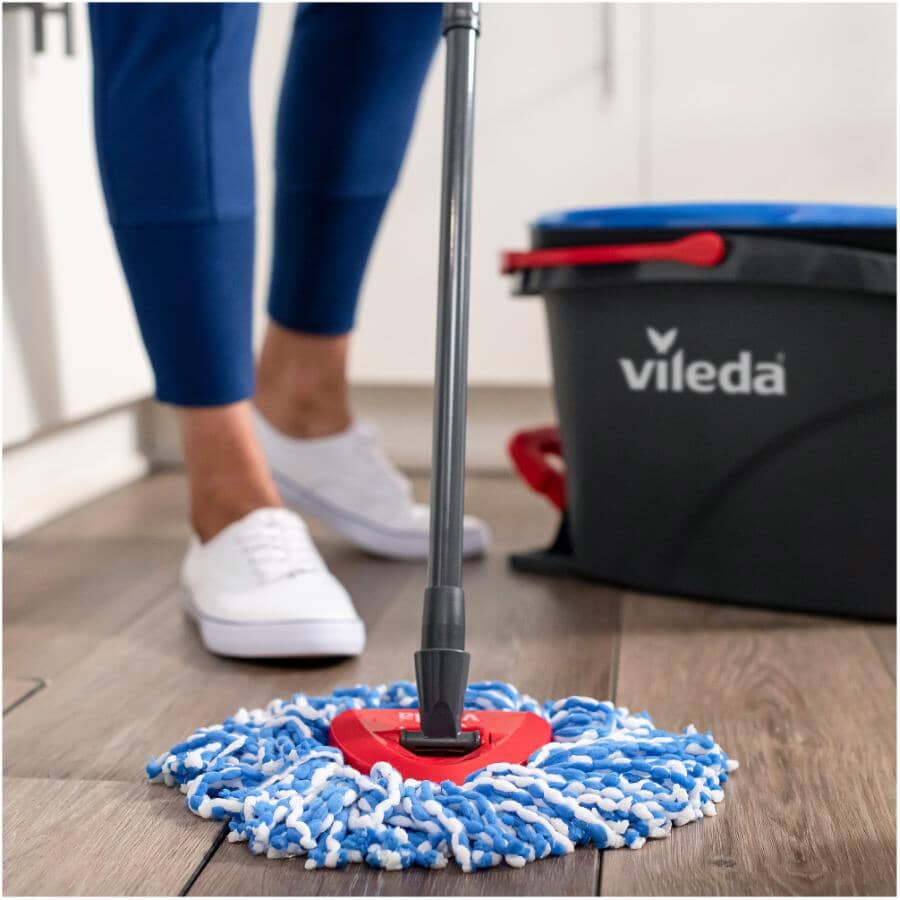 EasyWring Rinse Clean Spin Mop & Bucket System