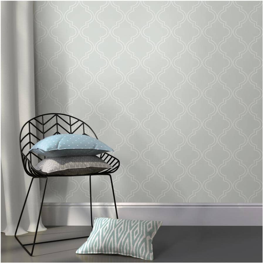 Quatrefoil Peel & Stick Wallpaper - Grey, 20.5" x 18'