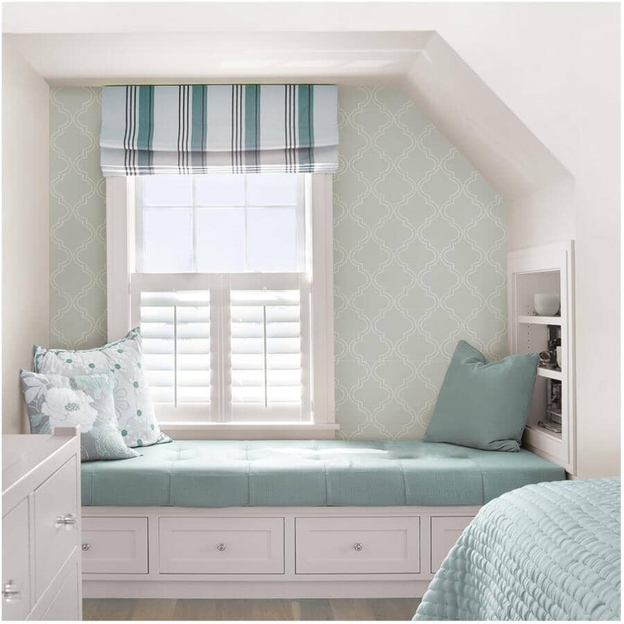 Quatrefoil Peel & Stick Wallpaper - Grey, 20.5" x 18'